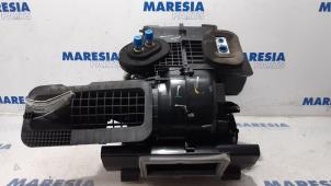 Used Heater housing Renault Clio IV (5R) 0.9 Energy TCE 90 12V Price € 262,50 Margin scheme offered by Maresia Parts