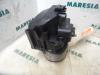 Fuel filter housing from a Peugeot 307 SW (3H) 1.6 HDiF 110 16V 2007