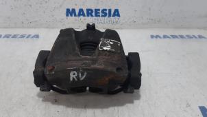 Used Front brake calliper, right Peugeot Expert (VA/VB/VE/VF/VY) 2.0 Blue HDi 180 16V Price € 60,50 Inclusive VAT offered by Maresia Parts