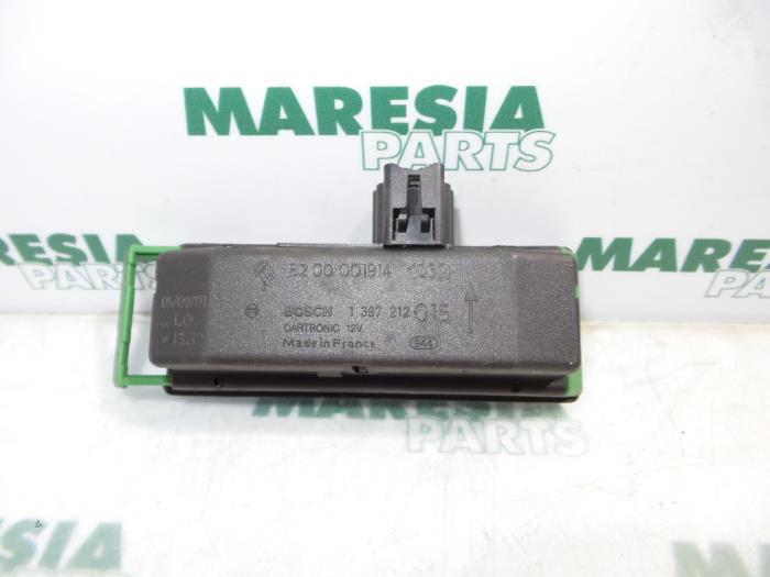 Begagnade Regnsensor Renault Laguna II Grandtour (KG) 1.9 dCi 120 Pris € 35,00 Marginaltabell erbjuds av Maresia Parts