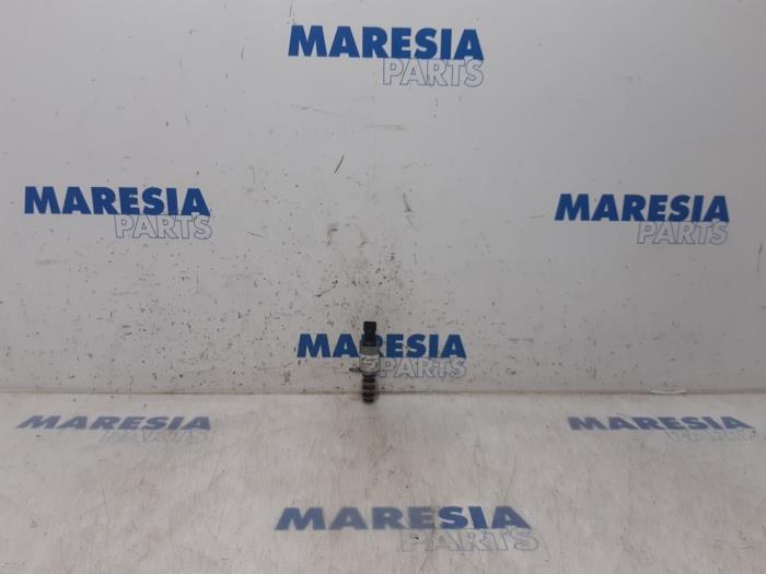 Begagnade Kamaxelsensor Fiat 500 (312) 1.2 Pris € 24,90 Marginaltabell erbjuds av Maresia Parts