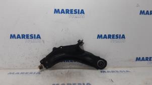 Used Front lower wishbone, left Renault Kangoo Express (FW) 1.5 dCi 75 FAP Price € 50,00 Margin scheme offered by Maresia Parts