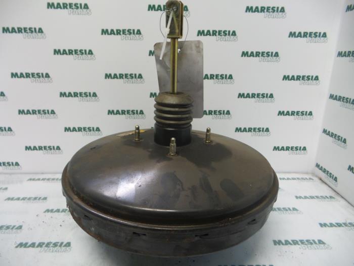Usagé Servo frein Opel Movano (4A1; 4A2; 4B2; 4B3; 4C2; 4C3) 2.5 CDTI Prix € 90,75 Prix TTC proposé par Maresia Parts