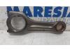 Connecting rod from a Peugeot 207 CC (WB) 1.6 HDiF 16V 2014