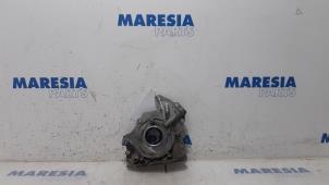 Used Oil pump Peugeot 207 CC (WB) 1.6 HDiF 16V Price € 50,00 Margin scheme offered by Maresia Parts