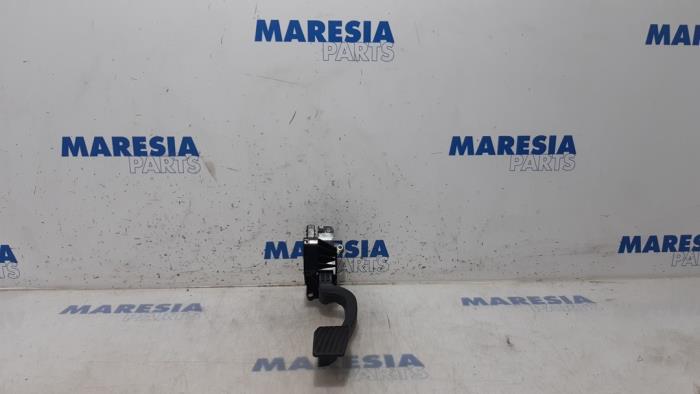 Begagnade Gaspedalsensor Fiat Punto III (199) 1.4 16V MultiAir Start&Stop Pris € 15,00 Marginaltabell erbjuds av Maresia Parts
