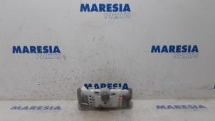 Gebrauchte Heizung Bedienpaneel Peugeot 107 1.0 12V Preis € 25,00 Margenregelung angeboten von Maresia Parts