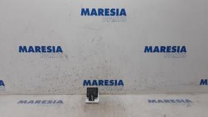 Used Glow plug relay Renault Megane IV Estate (RFBK) 1.5 Energy dCi 95 Price € 50,00 Margin scheme offered by Maresia Parts