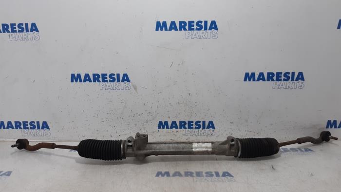 Begagnade Styrbox Fiat Panda (169) 1.2 Fire Pris € 50,00 Marginaltabell erbjuds av Maresia Parts