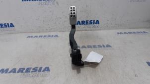 Używane Czujnik polozenia pedalu gazu Citroen DS3 (SA) 1.4 16V VTi Cena € 29,90 Procedura marży oferowane przez Maresia Parts