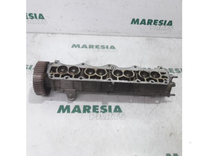 Usagé Arbre à cames Fiat Marea (185AX) 1.6 SX,ELX 16V Prix € 50,00 Règlement à la marge proposé par Maresia Parts