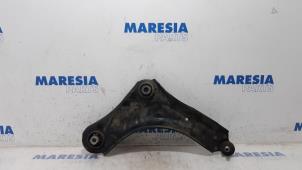 Used Front lower wishbone, right Renault Megane III Berline (BZ) 1.5 dCi 105 Price € 25,00 Margin scheme offered by Maresia Parts