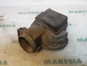 Używane Miernik ilosci powietrza Lancia Thema Cena € 35,00 Procedura marży oferowane przez Maresia Parts