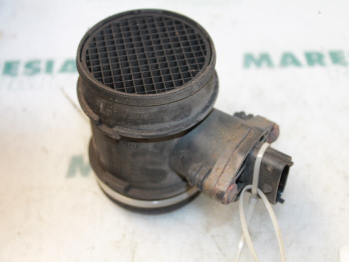Gebrauchte Luftmengenmesser Fiat Punto II (188) 1.9 JTD 80 ELX 5-Drs. Preis € 35,00 Margenregelung angeboten von Maresia Parts