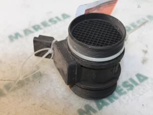 Used Airflow meter Peugeot 306 Break (7E) 1.9 D Price € 30,00 Margin scheme offered by Maresia Parts