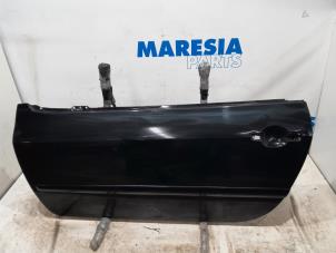 Used Door 2-door, left Peugeot 307 CC (3B) 2.0 16V Price € 199,00 Margin scheme offered by Maresia Parts