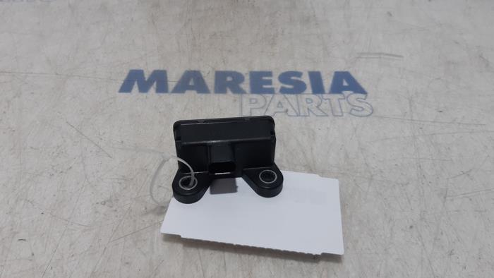 Gebrauchte Esp Steuergerät Renault Megane III Berline (BZ) 1.5 dCi 105 Preis € 105,00 Margenregelung angeboten von Maresia Parts