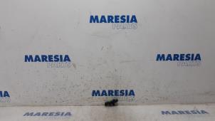 Used Mapping sensor (intake manifold) Renault Megane III Berline (BZ) 1.5 dCi 105 Price € 25,00 Margin scheme offered by Maresia Parts