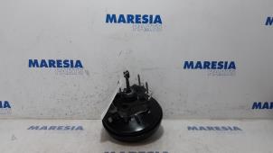 Used Brake servo Renault Clio IV (5R) 0.9 Energy TCE 90 12V Price € 34,95 Margin scheme offered by Maresia Parts