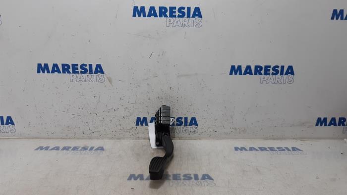 Begagnade Gaspedalsensor Fiat 500 (312) 0.9 TwinAir 85 Pris € 19,99 Marginaltabell erbjuds av Maresia Parts