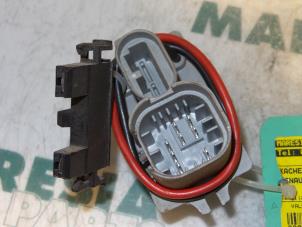 Used Heater resistor Renault R19 Price € 20,00 Margin scheme offered by Maresia Parts