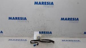 Used Antenna Renault Clio IV (5R) 0.9 Energy TCE 90 12V Price € 35,00 Margin scheme offered by Maresia Parts
