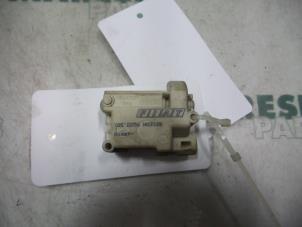 Used Tailgate lock mechanism Fiat Stilo (192A/B) 1.6 16V 3-Drs. Price € 25,00 Margin scheme offered by Maresia Parts