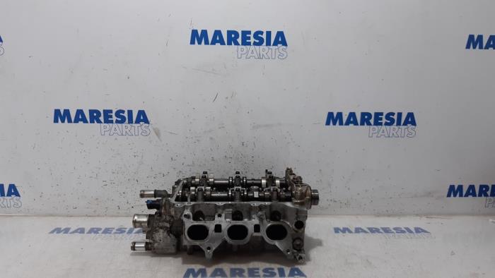 Begagnade Topplock Peugeot 107 1.0 12V Pris € 157,50 Marginaltabell erbjuds av Maresia Parts
