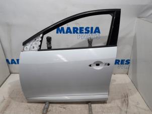 Used Door 4-door, front left Renault Megane III Berline (BZ) 1.4 16V TCe 130 Price € 224,00 Margin scheme offered by Maresia Parts