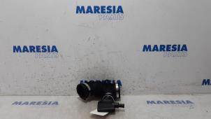 Used Air intake hose Renault Laguna III (BT) 2.0 16V Price € 65,00 Margin scheme offered by Maresia Parts