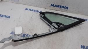 Used Quarter light, front right Peugeot 307 CC (3B) 2.0 16V Price € 60,00 Margin scheme offered by Maresia Parts