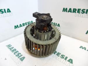 Usados Motor de ventilador de calefactor Fiat Seicento (187) 1.1 MPI S,SX,Sporting Precio € 25,00 Norma de margen ofrecido por Maresia Parts