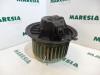 Heating and ventilation fan motor from a Fiat Bravo (182A), 1995 / 2001 1.2 16V, Hatchback, 2-dr, Petrol, 1.242cc, 60kW (82pk), FWD, 182B2000, 1998-12 / 2000-10, 182AP 2000