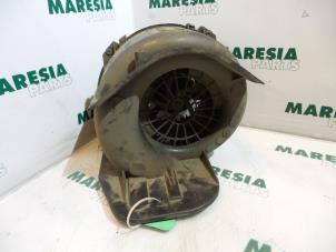 Usagé Ventilateur chauffage Renault R19 Prix € 25,00 Règlement à la marge proposé par Maresia Parts