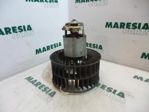 Used Heating and ventilation fan motor Renault Kangoo (KC) 1.9 D 55 Price € 35,00 Margin scheme offered by Maresia Parts