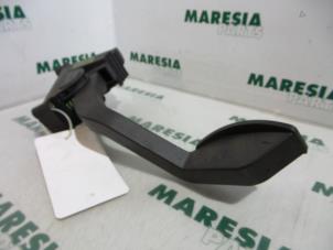 Used Throttle pedal position sensor Fiat Punto II (188) 1.9 JTD 80 ELX 5-Drs. Price € 20,00 Margin scheme offered by Maresia Parts