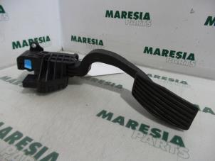 Gaspedalposition Sensor van een Fiat Punto II (188) 1.3 JTD 16V 2006
