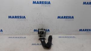 Used Front seatbelt, right Renault Laguna III (BT) 2.0 16V Price € 90,00 Margin scheme offered by Maresia Parts