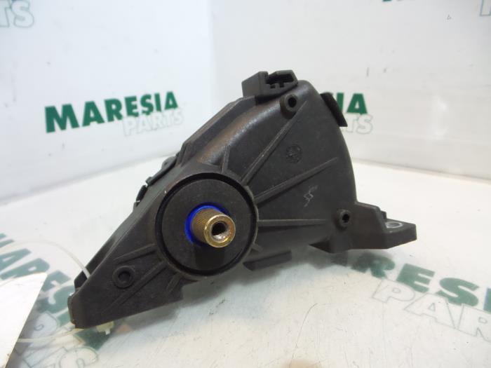Begagnade Gaspedalsensor Renault Laguna II Grandtour (KG) 1.8 16V Pris € 30,00 Marginaltabell erbjuds av Maresia Parts