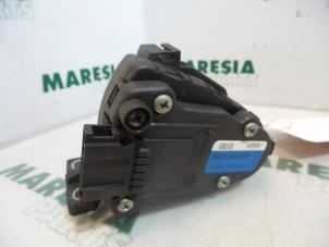 Gaspedalposition Sensor van een Renault Laguna II (BG) 3.0 V6 24V 2001