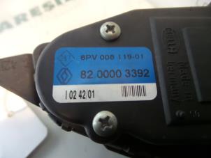 Gaspedalposition Sensor van een Renault Laguna II (BG) 3.0 V6 24V 2001