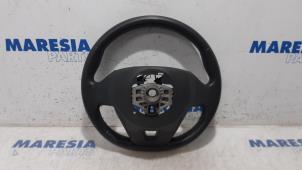 Used Steering wheel Renault Laguna III (BT) 2.0 16V Price € 75,00 Margin scheme offered by Maresia Parts