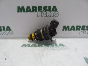 Used Injector (petrol injection) Citroen Xantia (X1/2) 2.9i V6 24V Price € 30,00 Margin scheme offered by Maresia Parts