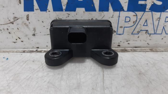 Usagé Ordinateur ESP Renault Scénic III (JZ) 2.0 16V CVT Prix € 19,50 Règlement à la marge proposé par Maresia Parts