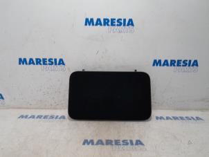 Used Storage compartment Renault Scénic III (JZ) 2.0 16V CVT Price € 20,00 Margin scheme offered by Maresia Parts