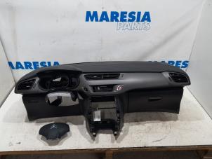 Używane Airbag set + dashboard Citroen C3 (SC) 1.2 VTi 82 12V Cena € 420,00 Procedura marży oferowane przez Maresia Parts