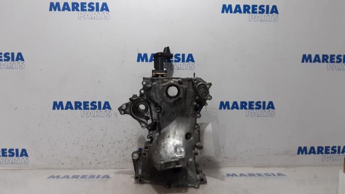 Usagé Couvercle de distribution Peugeot 107 1.0 12V Prix € 74,95 Règlement à la marge proposé par Maresia Parts