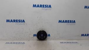 Used Crankshaft pulley Peugeot 207/207+ (WA/WC/WM) 1.4 16V VTi Price € 15,00 Margin scheme offered by Maresia Parts