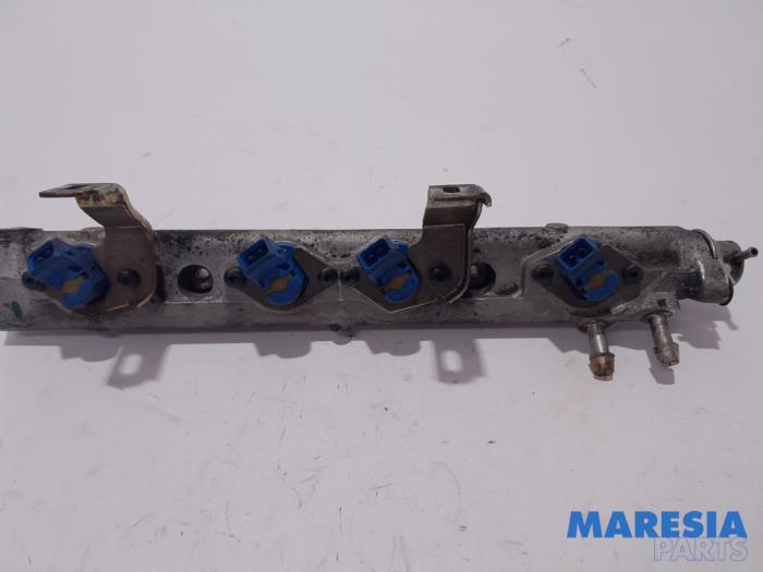 Usagé Système d'injection Renault Laguna I (B56) 2.0 Prix € 50,00 Règlement à la marge proposé par Maresia Parts