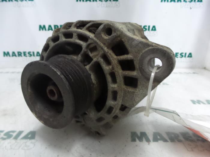 Begagnade Dynamo Alfa Romeo 156 (932) 1.8 Twin Spark 16V Pris € 50,00 Marginaltabell erbjuds av Maresia Parts